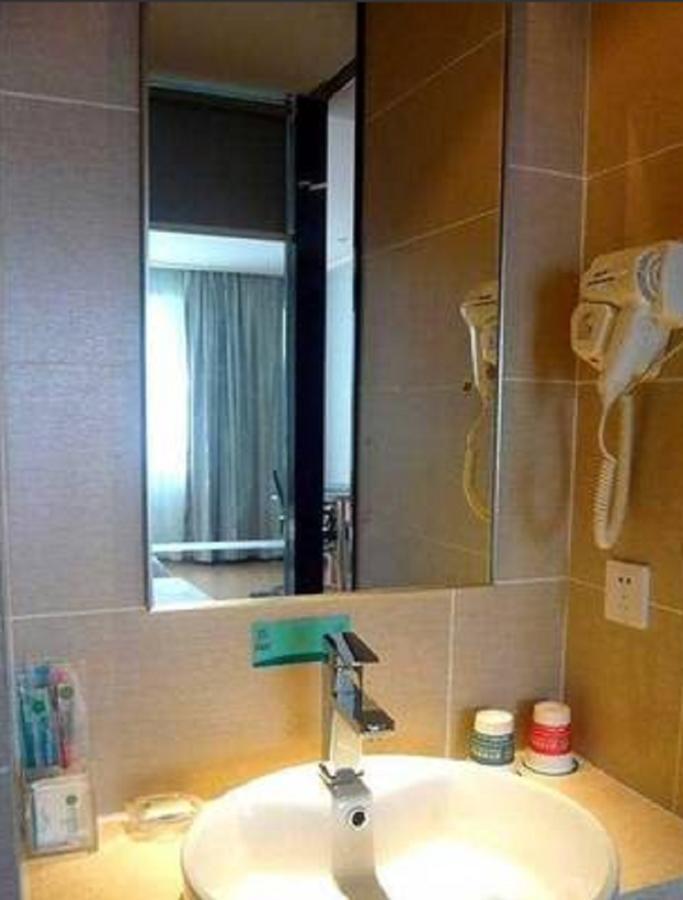 City Comfort Inn Beihai Rt Mart Branch Buitenkant foto